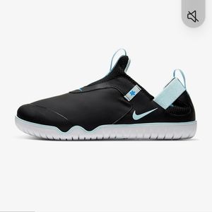 Nike Made for RN's- Nike Air Zoom Pulse - unisex w8.5 m7